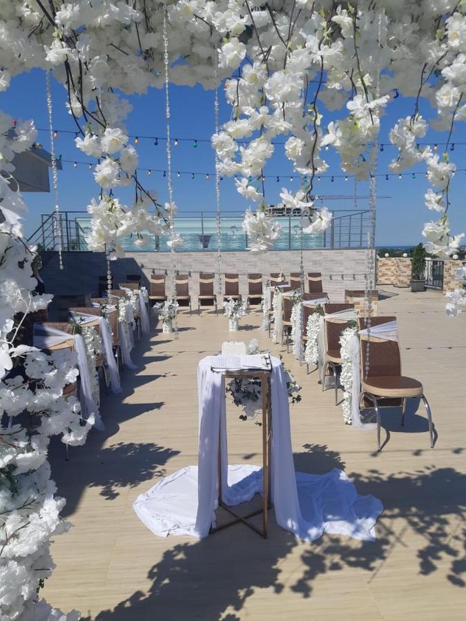 Hotel Wave Batumi Eksteriør bilde