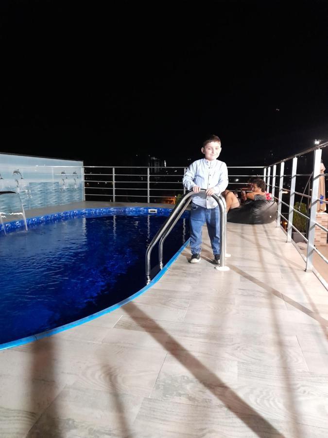 Hotel Wave Batumi Eksteriør bilde