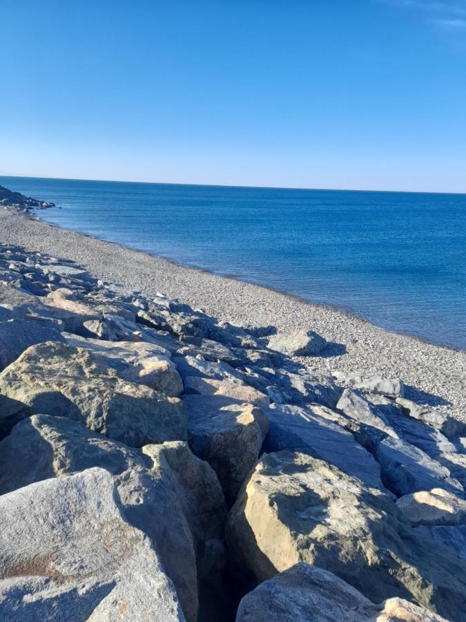 Hotel Wave Batumi Eksteriør bilde