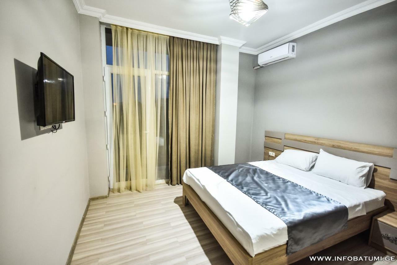 Hotel Wave Batumi Eksteriør bilde
