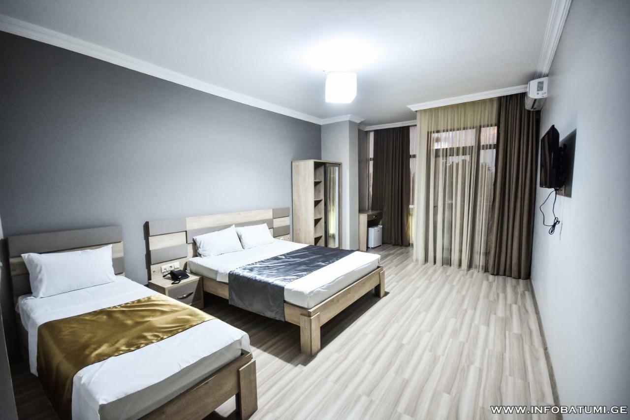 Hotel Wave Batumi Eksteriør bilde