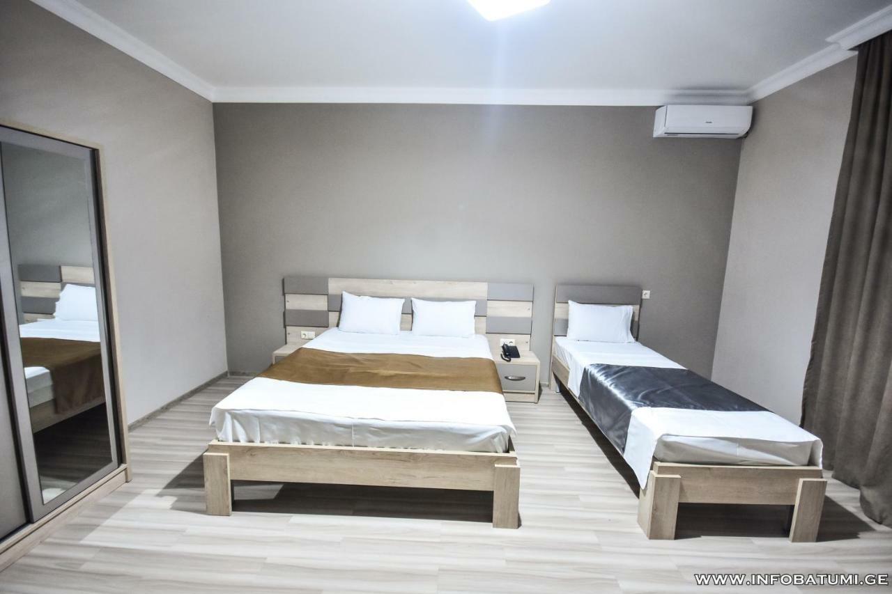 Hotel Wave Batumi Eksteriør bilde