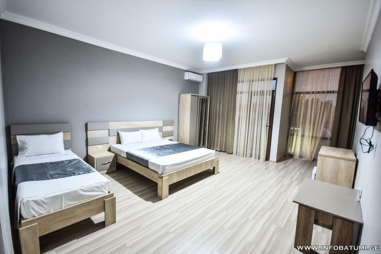 Hotel Wave Batumi Eksteriør bilde