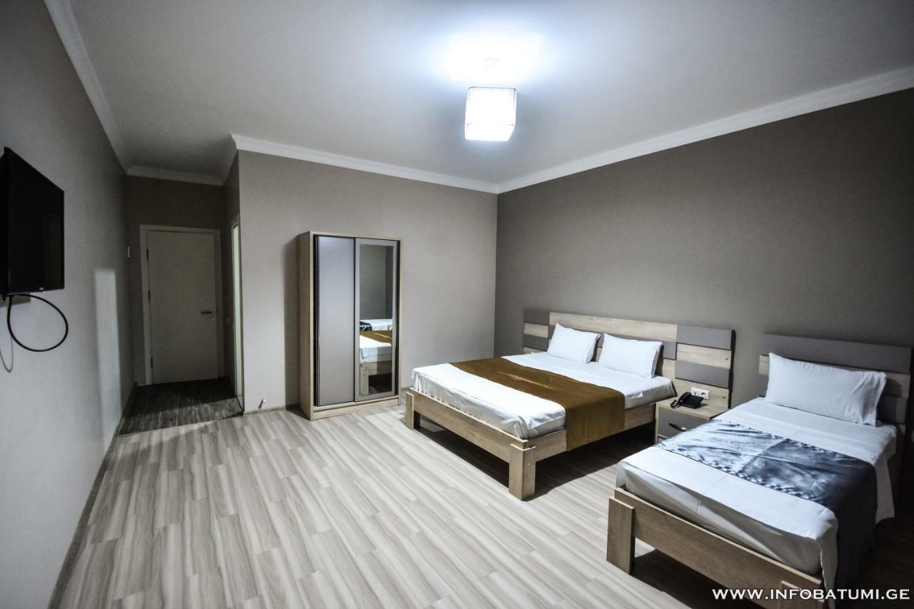 Hotel Wave Batumi Eksteriør bilde