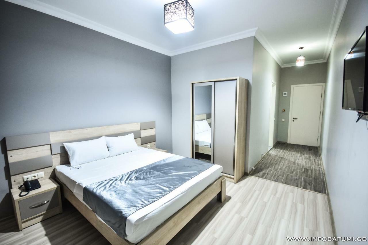 Hotel Wave Batumi Eksteriør bilde